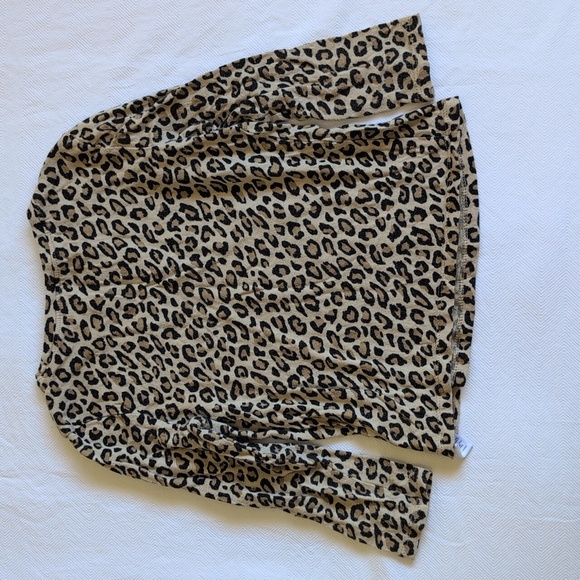 old navy leopard print cotton long sleeve shirt 3T toddler girls - Picture 4 of 4